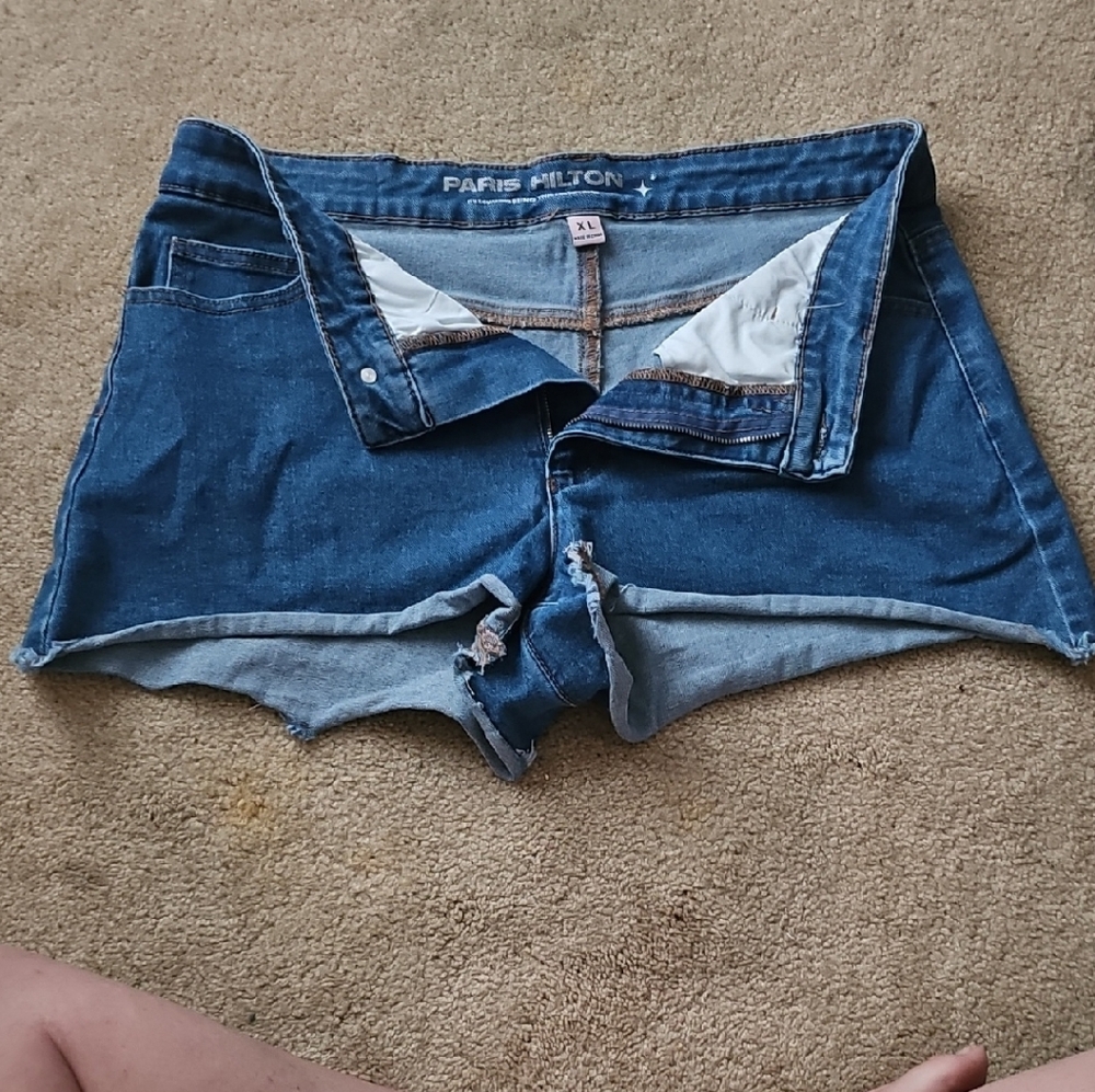 Paris Hilton Classic Blue Jean Shorts NWOT